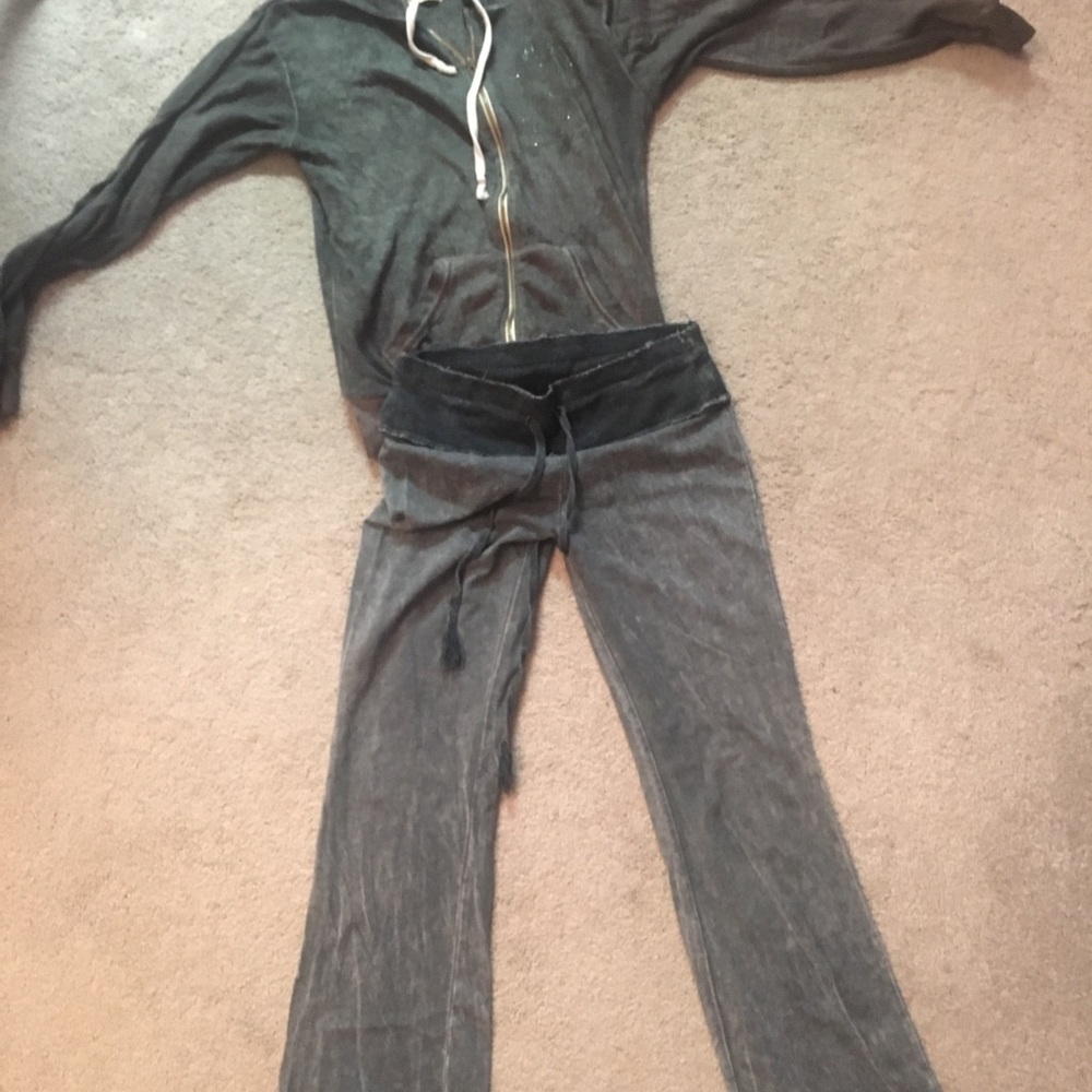 Vintage Havana Sweat Suit